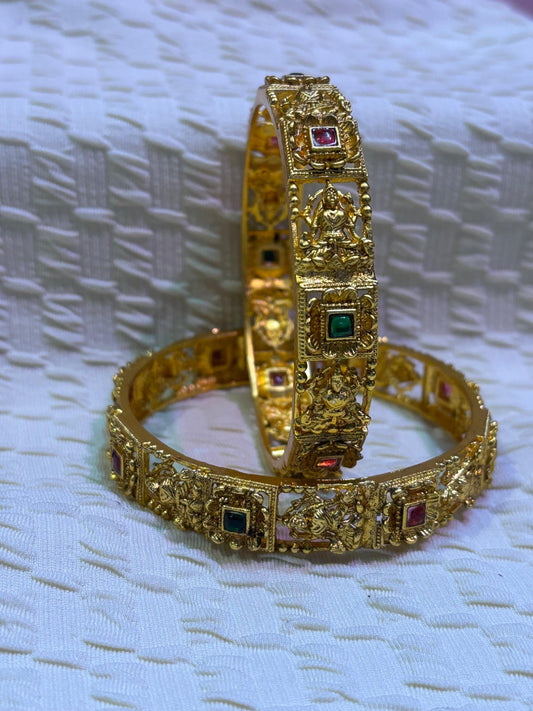 Exclusive Antique Lakshmi Bangle