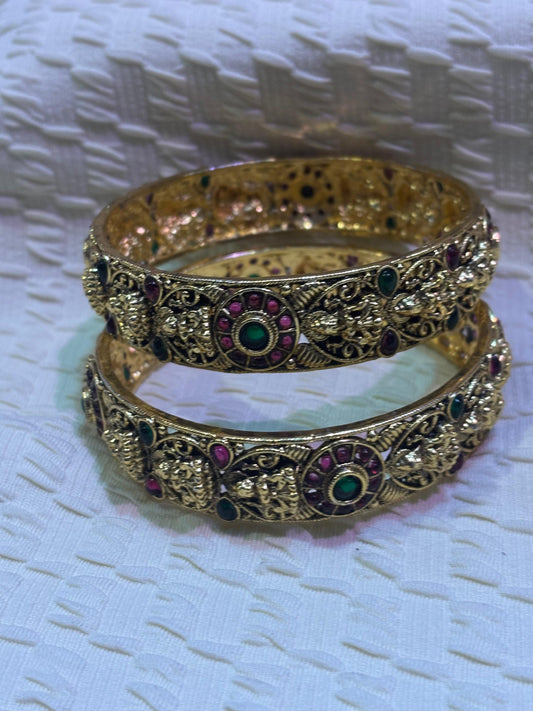 Bridal Premium Antique Lakshmi(Ruby-Green) Bangle